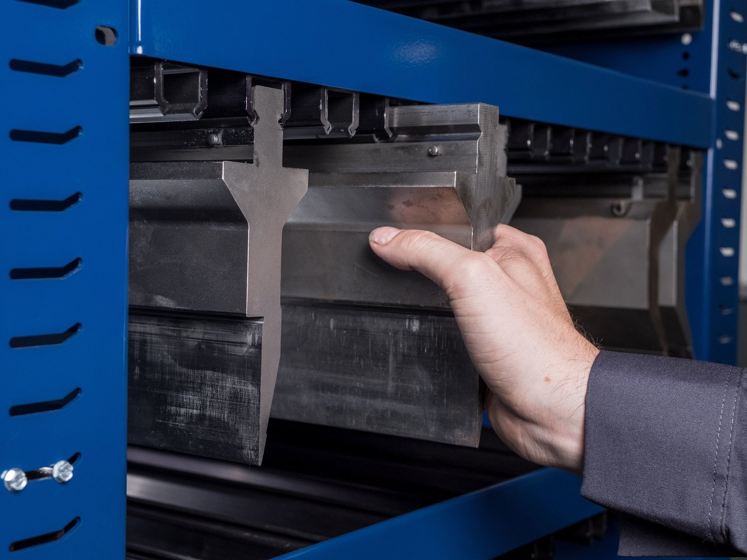 Press Brake Tooling Cabinet